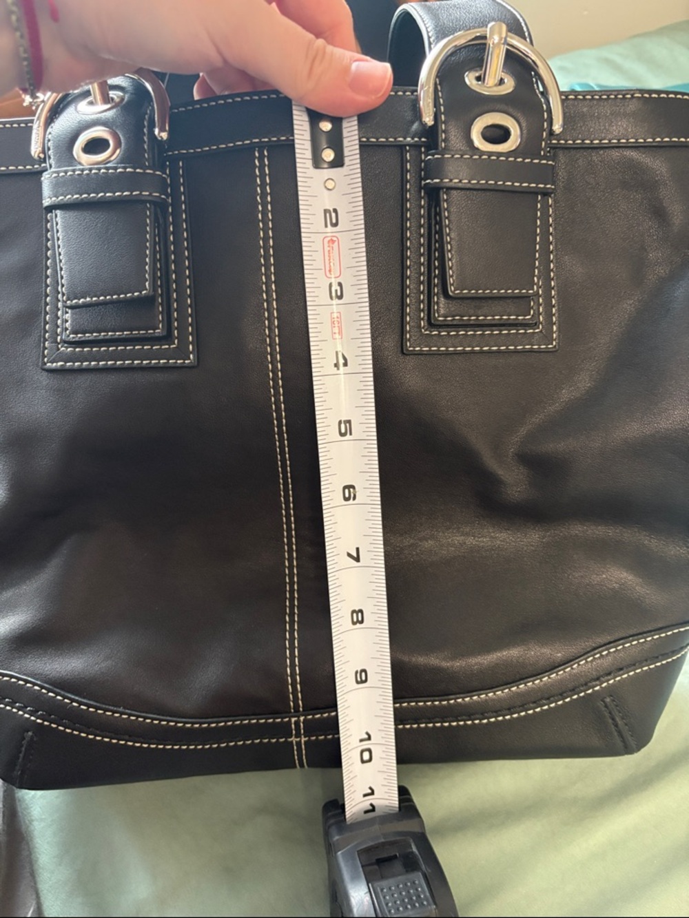 Coach Like New Black Leather Soho Tote Handbag - Picture 12 of 14